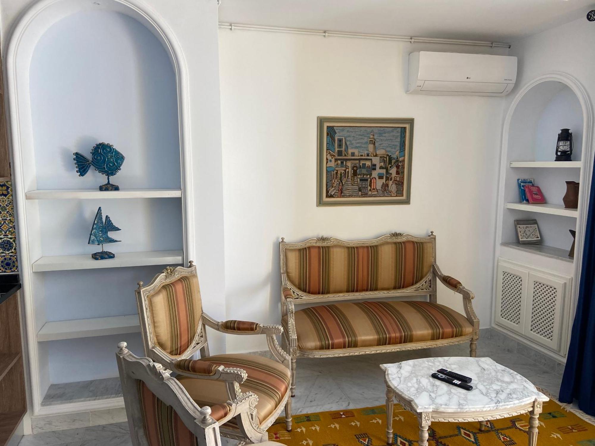 Marsa - Sidi Bousaid Lovely Authentic Apartment La Marsa Exterior foto